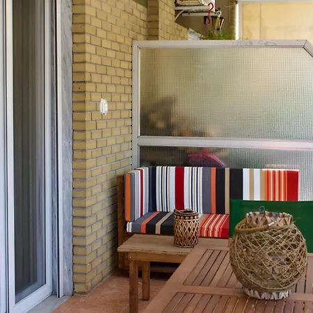 アパート Elegant Breeze カヴァラ