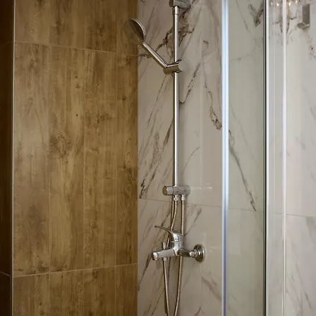 아파트 Elegant Breeze *