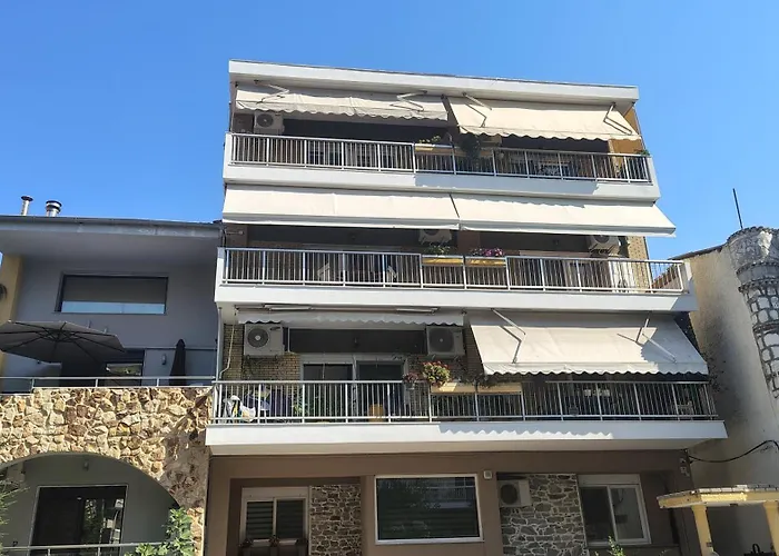 Elegant Breeze Kavala